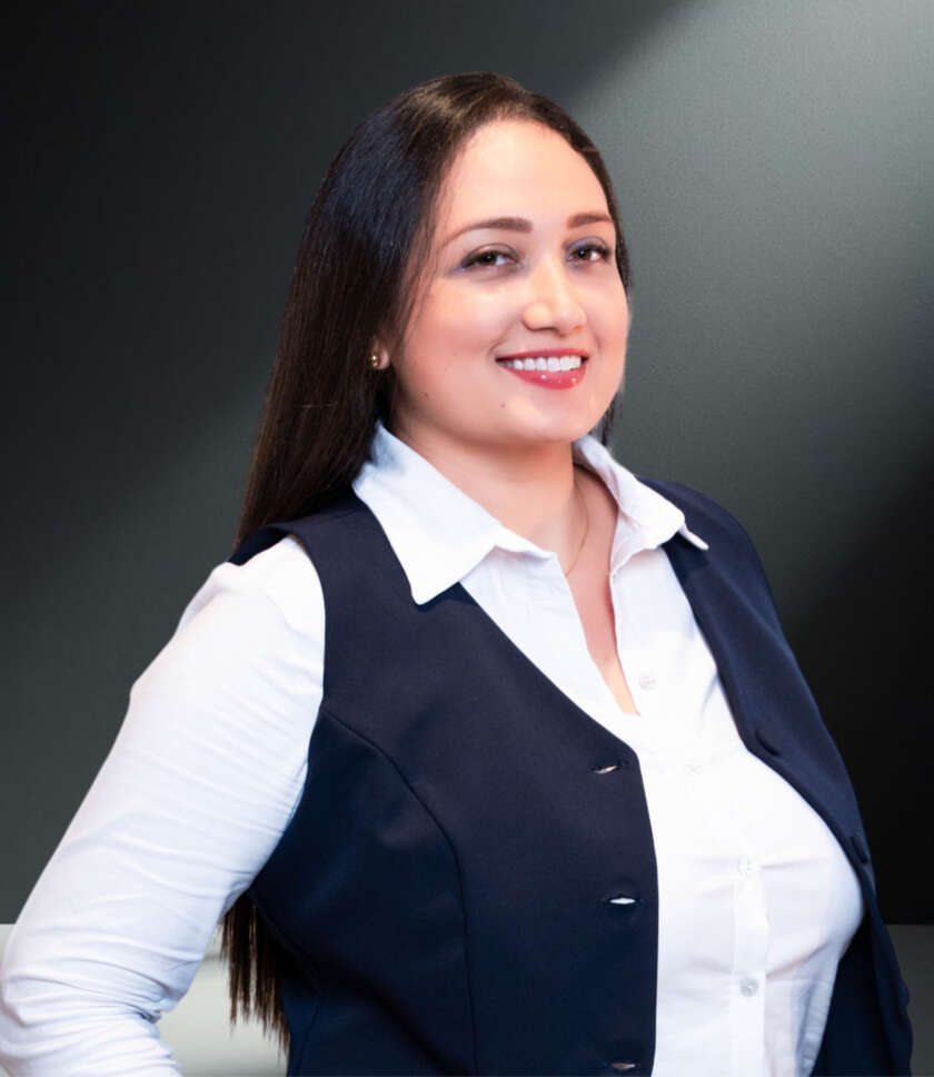 ESTRELLA CAROLINA PUENTES